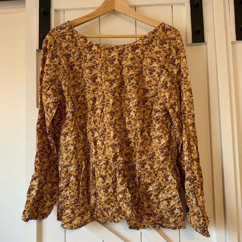 Patagonia floral shirt NWT